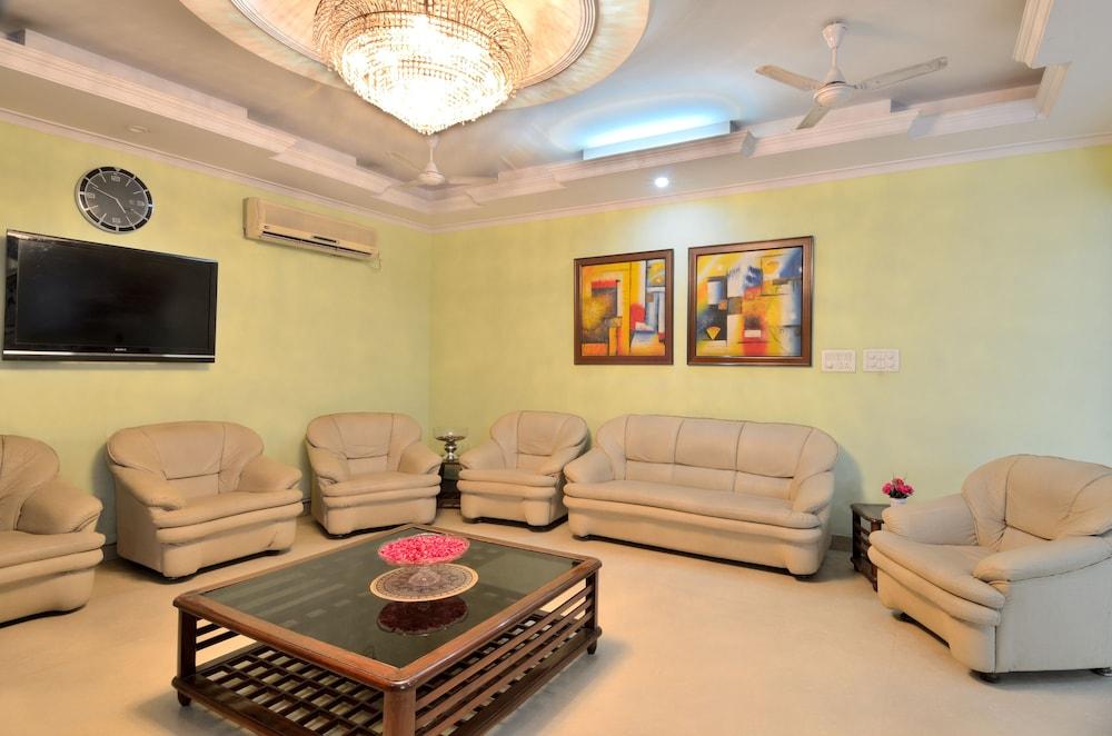 Hotel Pablas International Delhi  Exterior foto