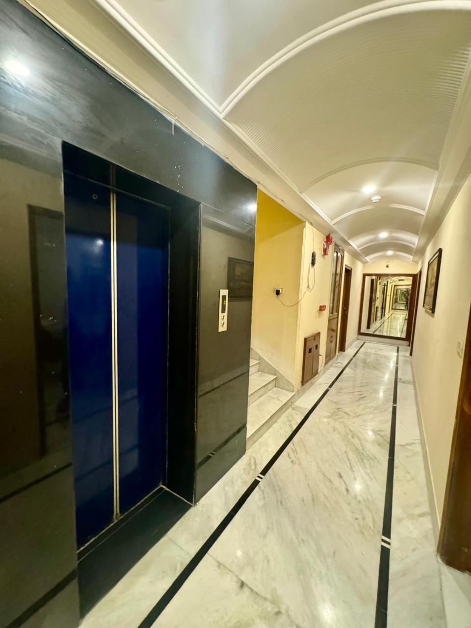Hotel Pablas International Delhi  Exterior foto