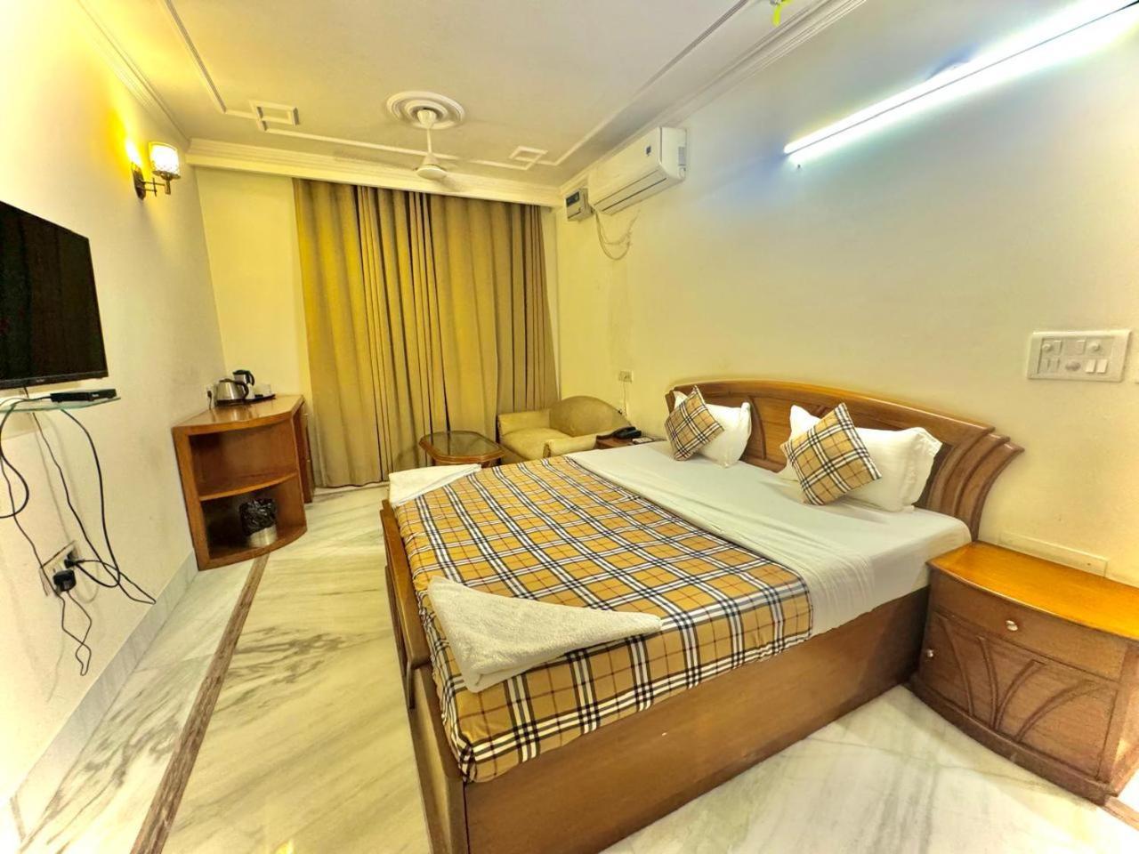 Hotel Pablas International Delhi  Exterior foto