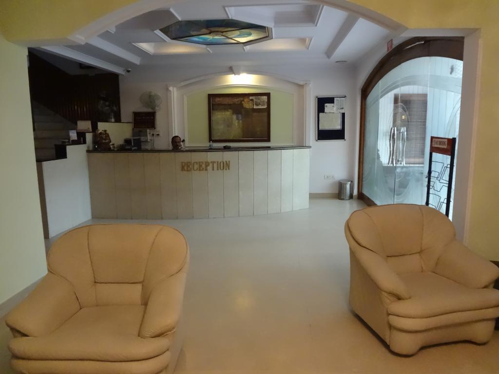 Hotel Pablas International Delhi  Exterior foto